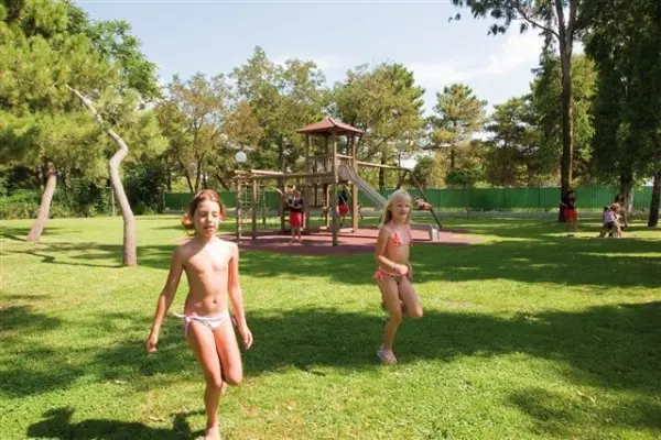 Baia Domizia Camping Village