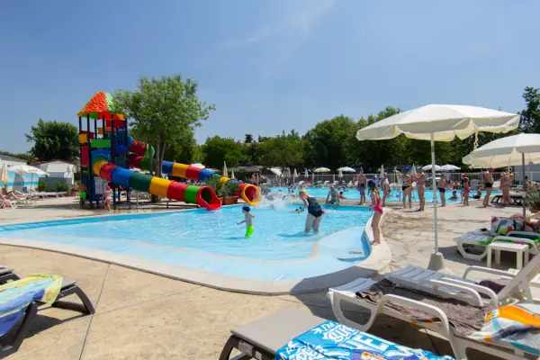 Butterfly Camping Village 
