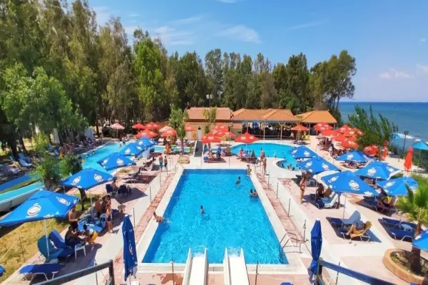 Camping Golden Sunset