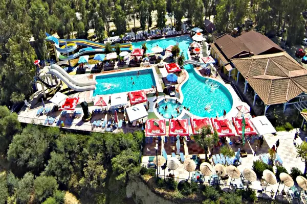 Camping Golden Sunset